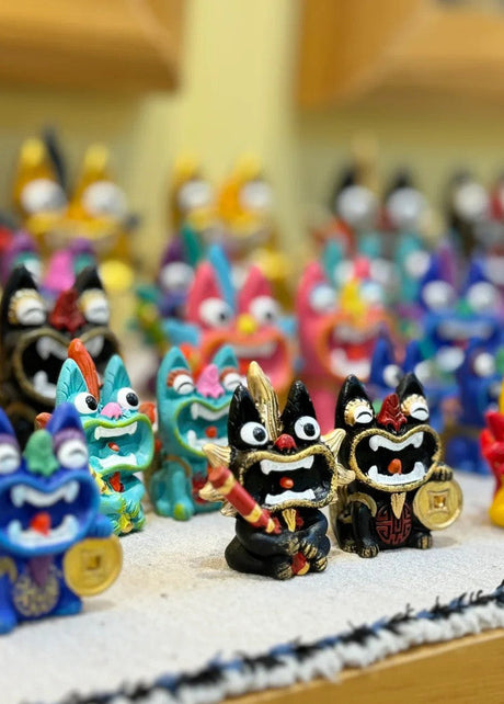 Souvenirs & Gifts