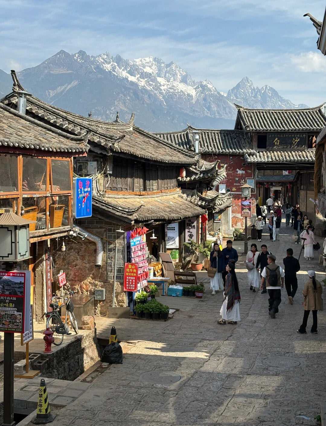 8 Days Kunming Dali Lijiang Shangri-La and Lugu Lake Tour