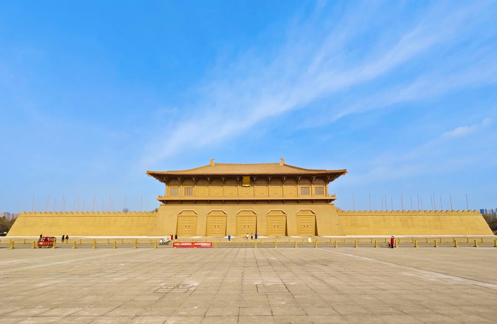 20 Days Yunnan Lhasa Xining Xi'an Tour