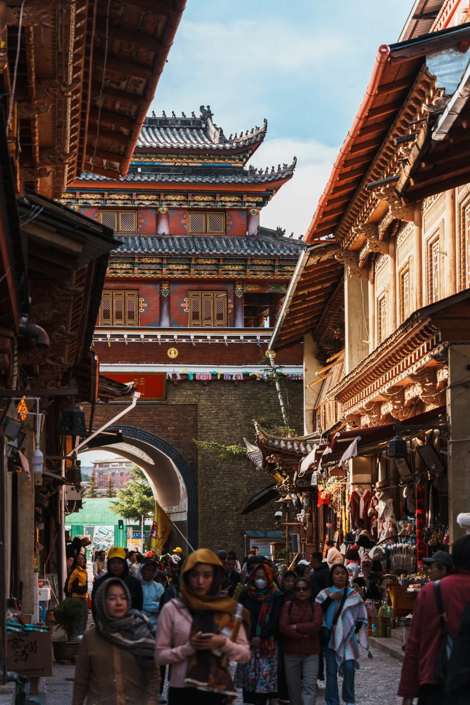 20 Days Yunnan Lhasa Xining Xi'an Tour