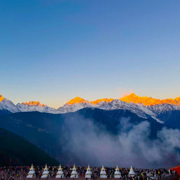 10 Days Kunming Dali Lijiang Shangri-La Feilai Temple Tour