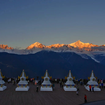 5 Days Yubeng Village Trekking Tour: Meili Snow Mountain Adventure from Lijiang