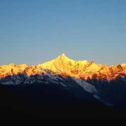 5 Days Yubeng Village Trekking Tour: Meili Snow Mountain Adventure from Lijiang