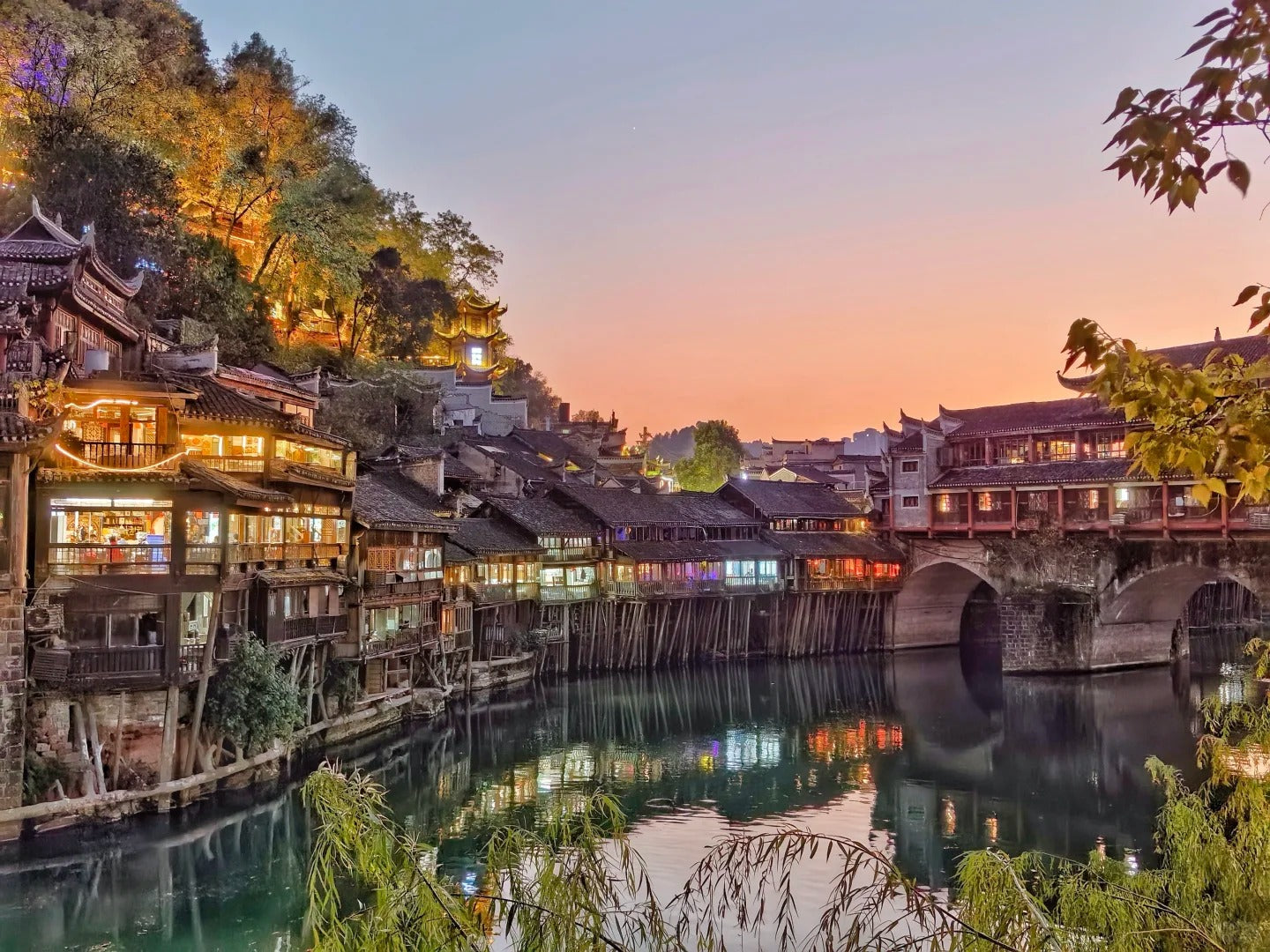 4 Days Zhangjiajie and Fenghuang Tour