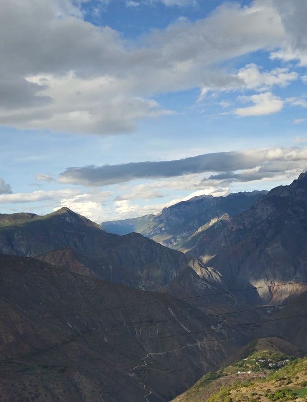 2 Days Haba Black Sea Trekking Tour: Haba Snow Mountain Camping & Hiking Tour from Lijiang