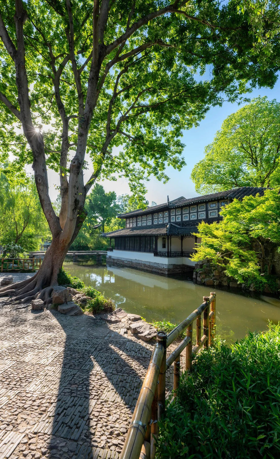 17 Days Beijing Shanghai Suzhou Wuzhen Lijiang Tour