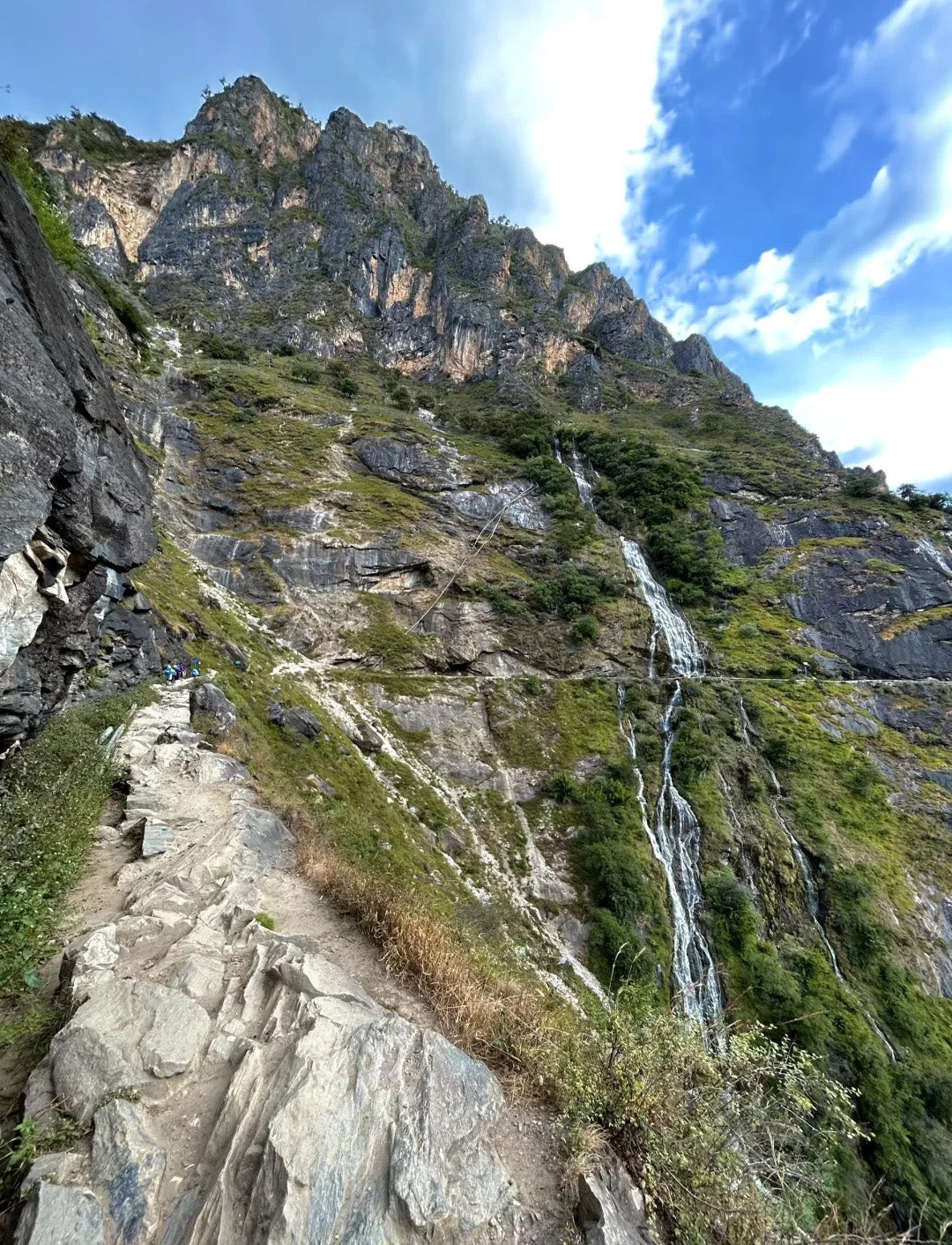 Excursión de senderismo de 1 día a la Garganta del Salto del Tigre