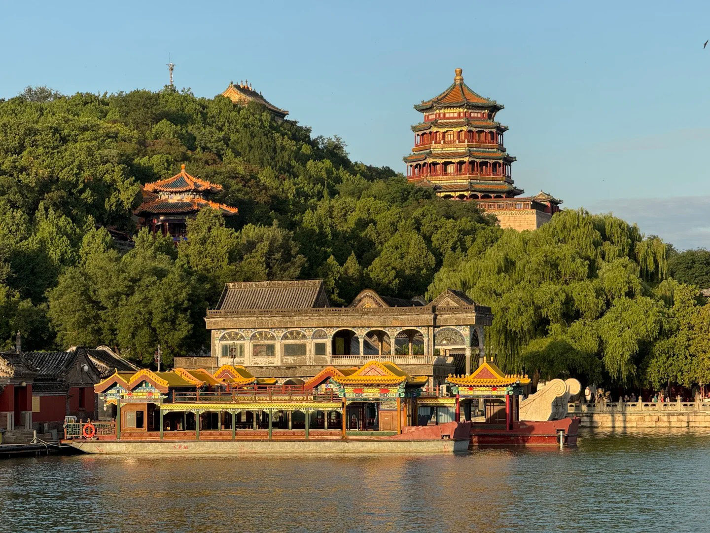 17 Days Beijing Shanghai Suzhou Wuzhen Lijiang Tour