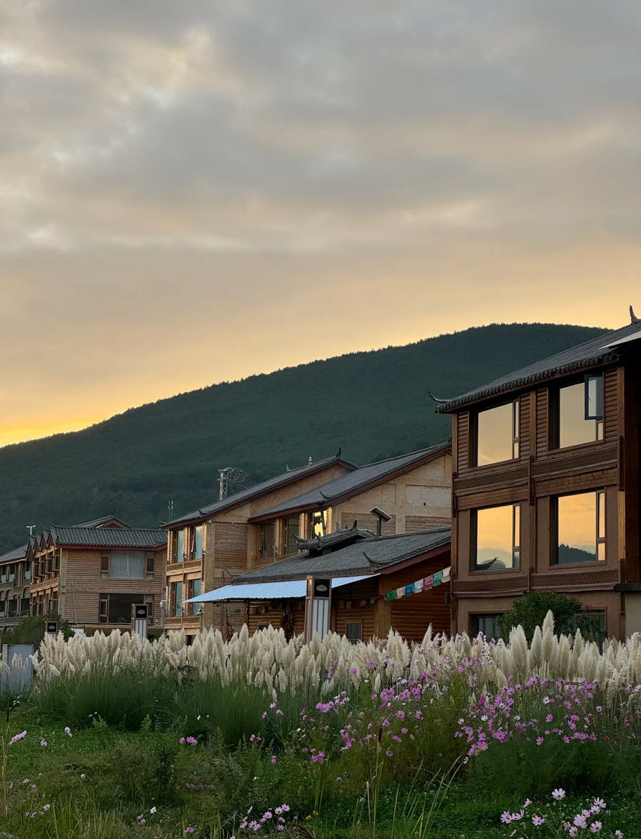 Tour de 6 días por Lijiang Shangri-La Daocheng y el lago Lugu