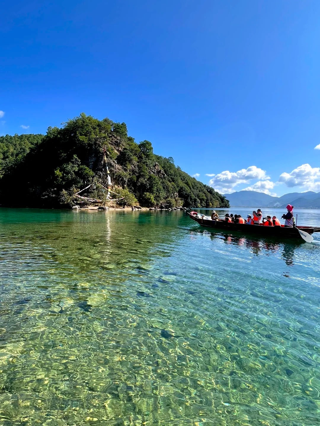 8 Days Kunming Dali Lijiang Shangri-La and Lugu Lake Tour