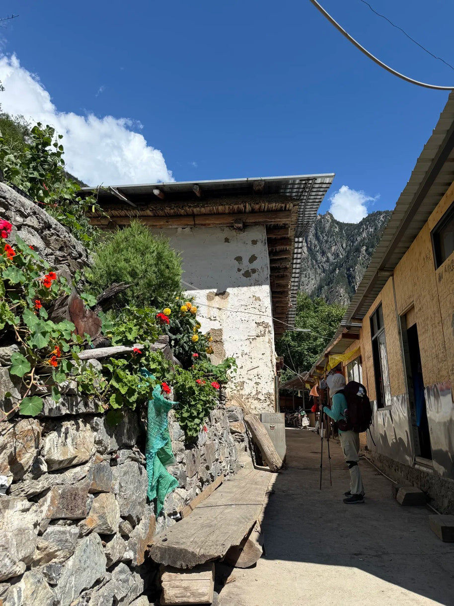 5 Days Yubeng Village Trekking Tour: Meili Snow Mountain Adventure from Lijiang