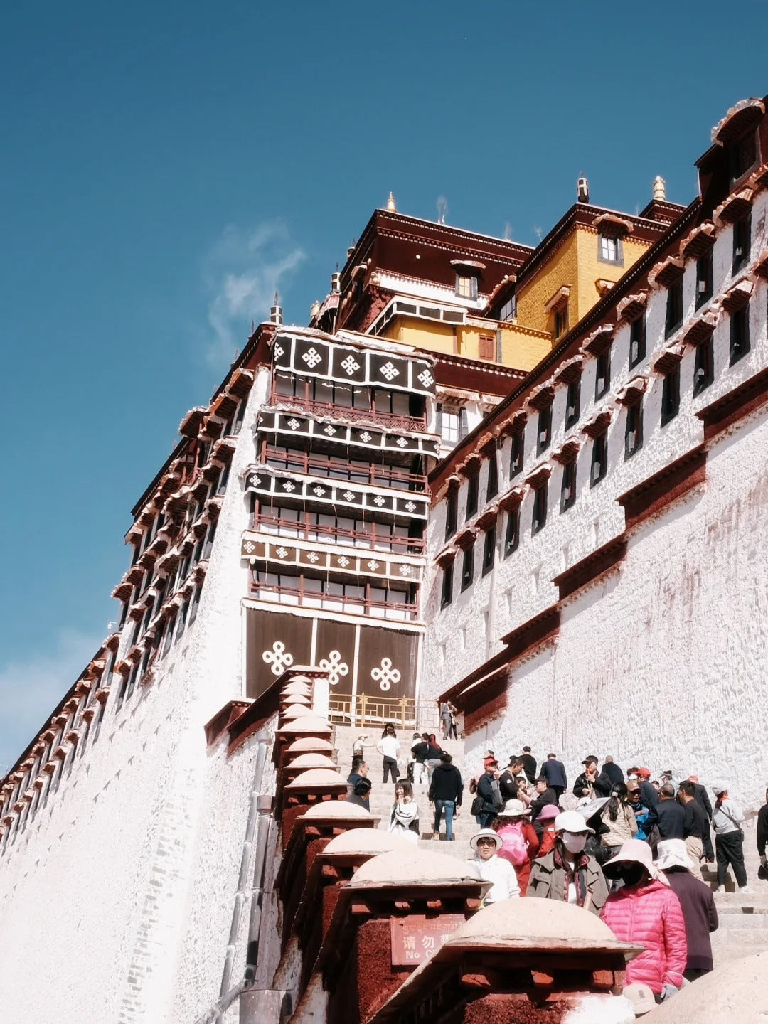 20 Days Yunnan Lhasa Xining Xi'an Tour