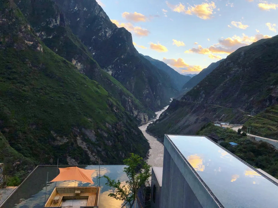 8 Days Dali Lijiang Shangri-La Lugu Lake Tour