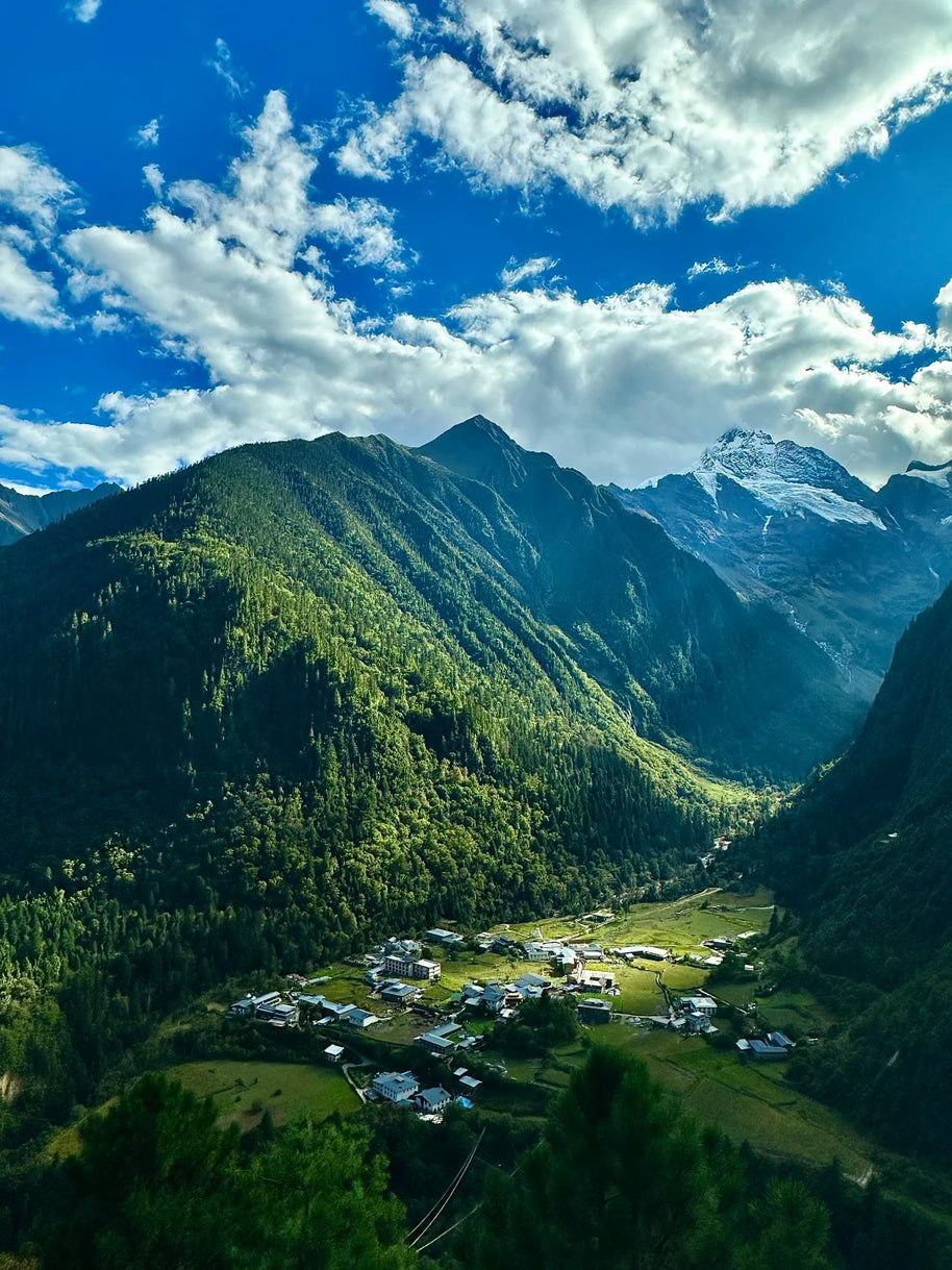 5 Days Yubeng Village Trekking Tour: Meili Snow Mountain Adventure from Lijiang