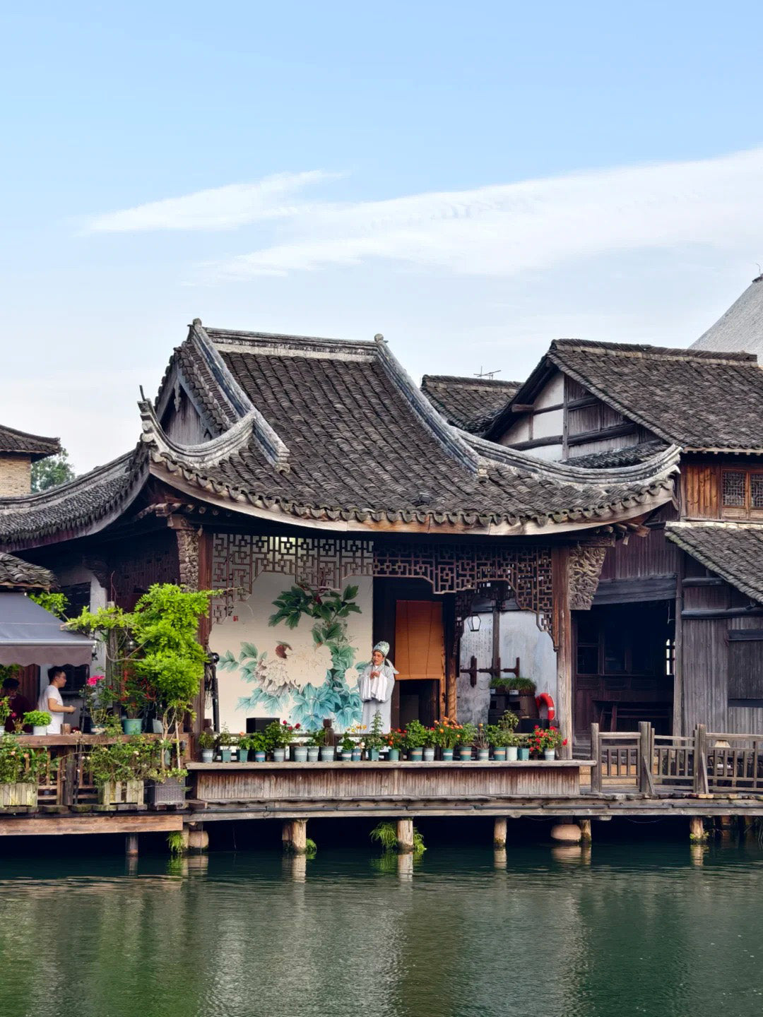 4 Days Shanghai Suzhou Hangzhou Wuzhen Tour