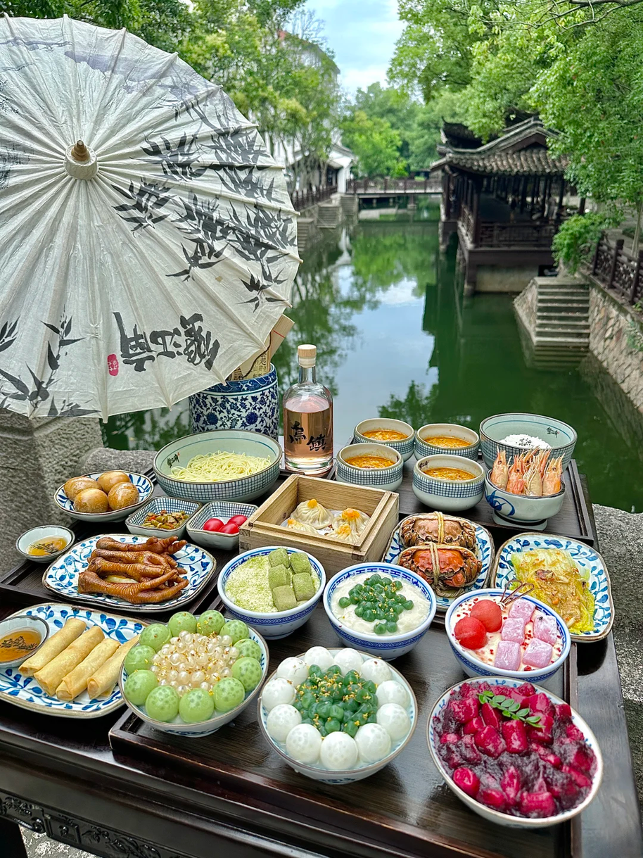 4 Days Shanghai Suzhou Hangzhou Wuzhen Tour