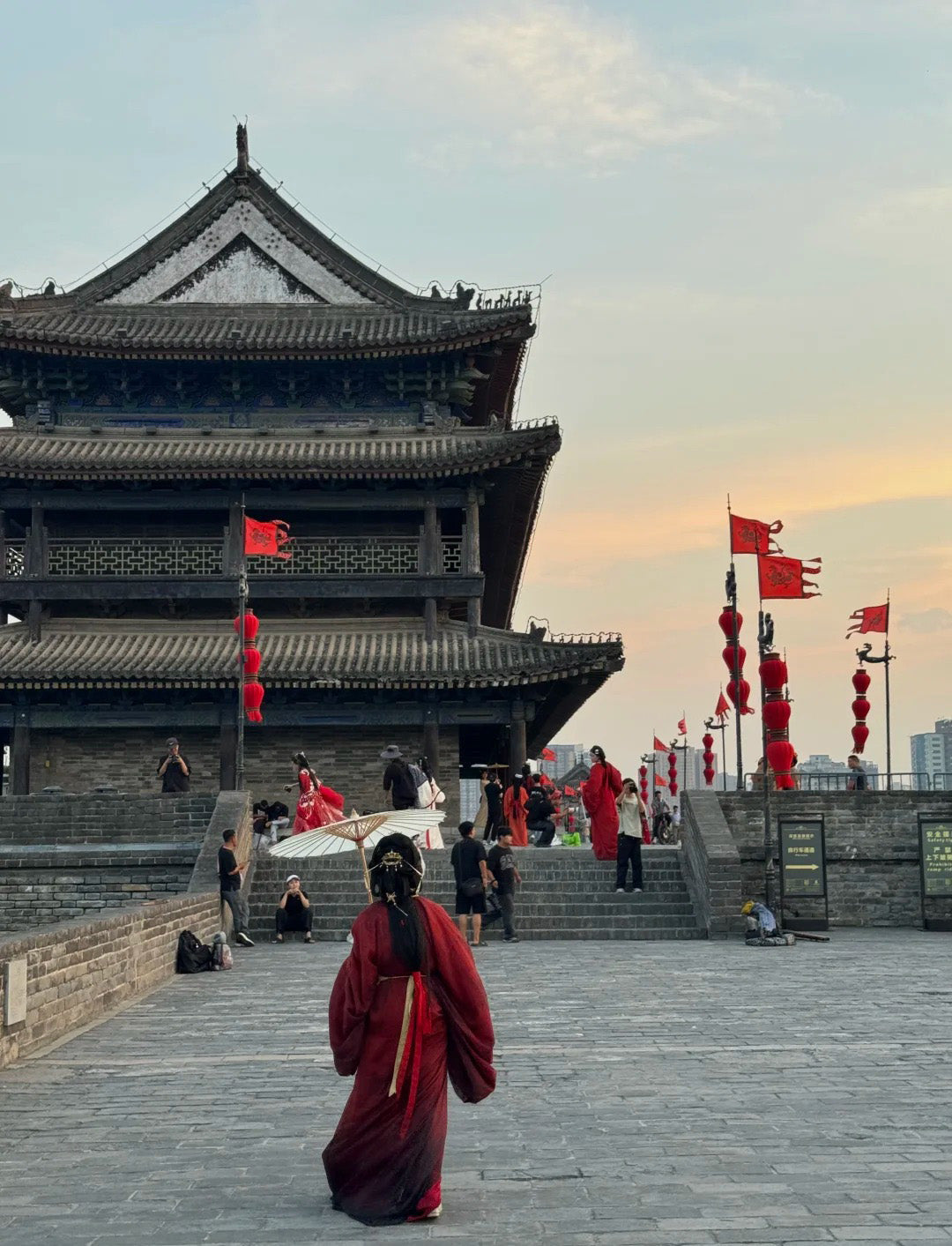 20 Days Yunnan Lhasa Xining Xi'an Tour