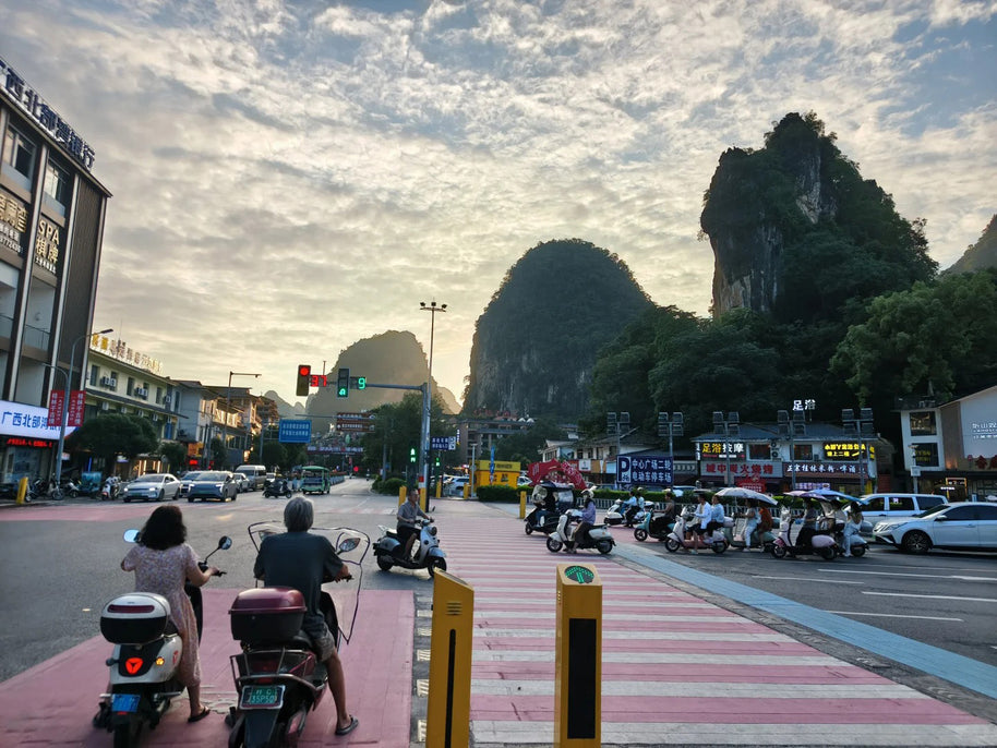 11 Days Beijing Xi'an Guilin Shanghai Suzhou Tour