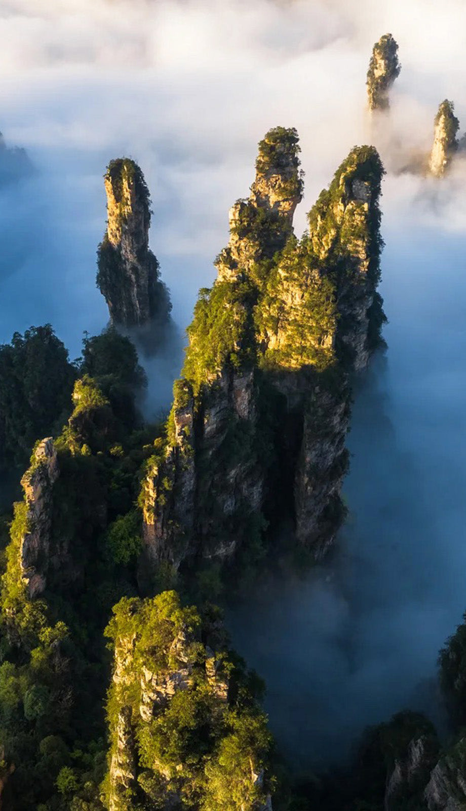 13 Days Shanghai Xi'an Zhangjiajie Guilin Chengdu Tour